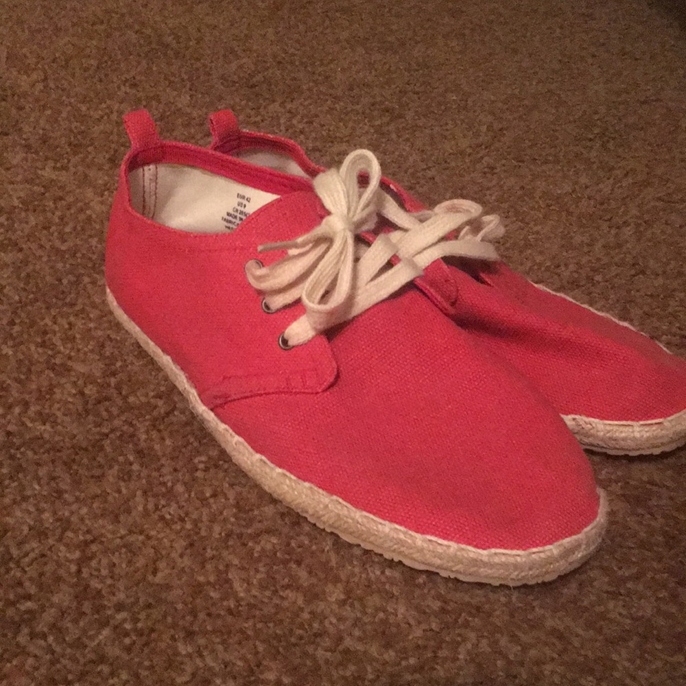 Hemp shoes